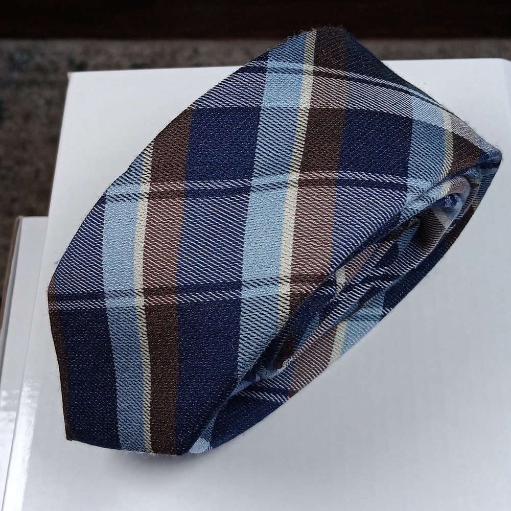 DKNY silk and wool blend slim tie Contemporary